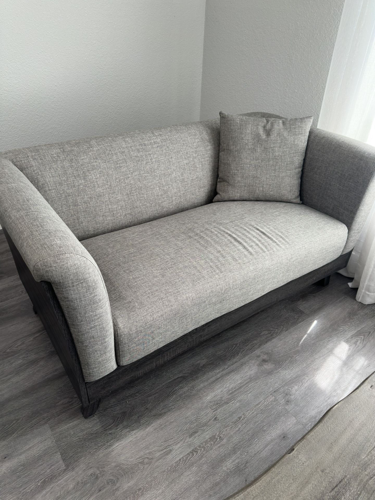 Love Seat - Cailin - Grey