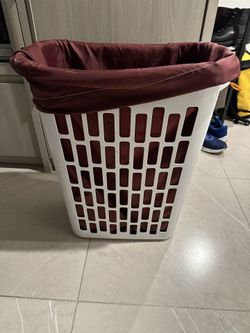 Laundry Basket With Laundry Bag