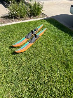 vintage water skis