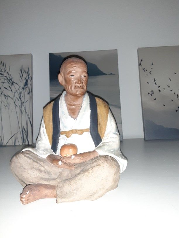Vintage Hakata Japanese Pottery Earthen Ware Clay Doll Man Sitting