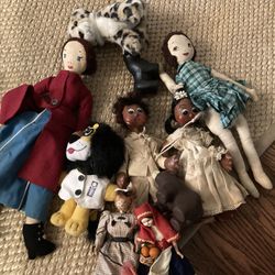 Collection of vintage dolls