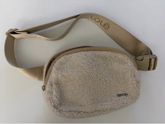 Lolë cross body bag