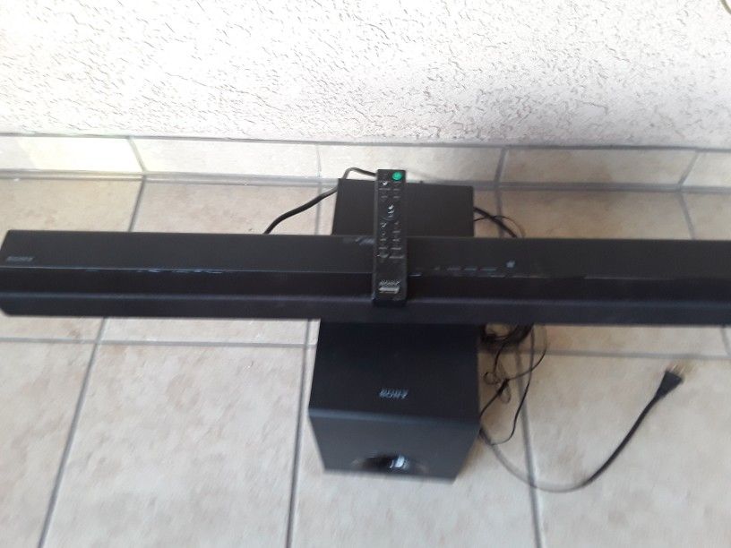 Sony SA-CT80 Soundbar W/Bluetooth With  Wired Subwoofer SS-WCT80 And Remote Control Included 