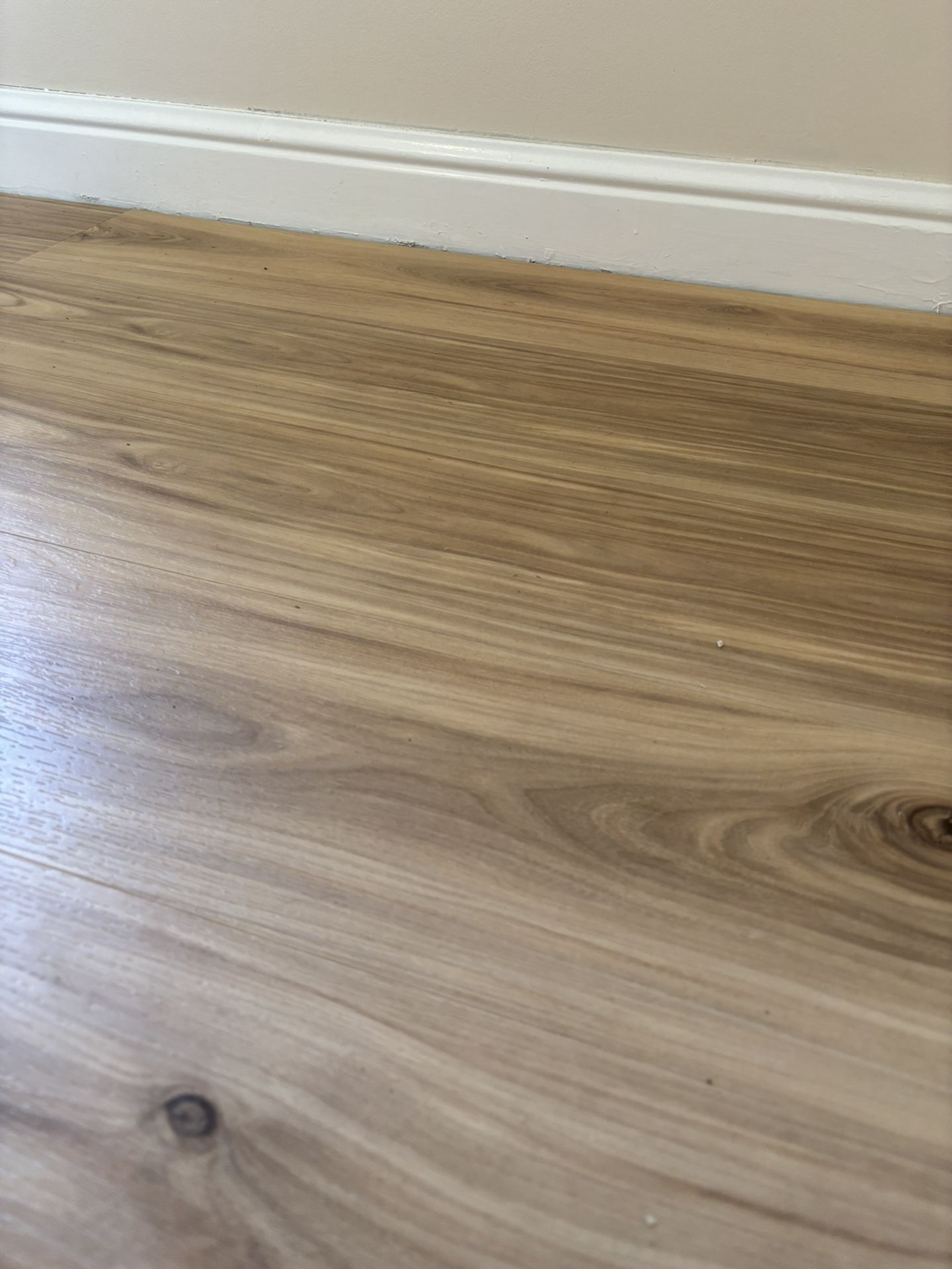 Flooring 20MM Commercial Grade 18 Boxes