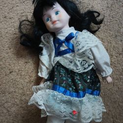 Beautiful Doll Collection 
