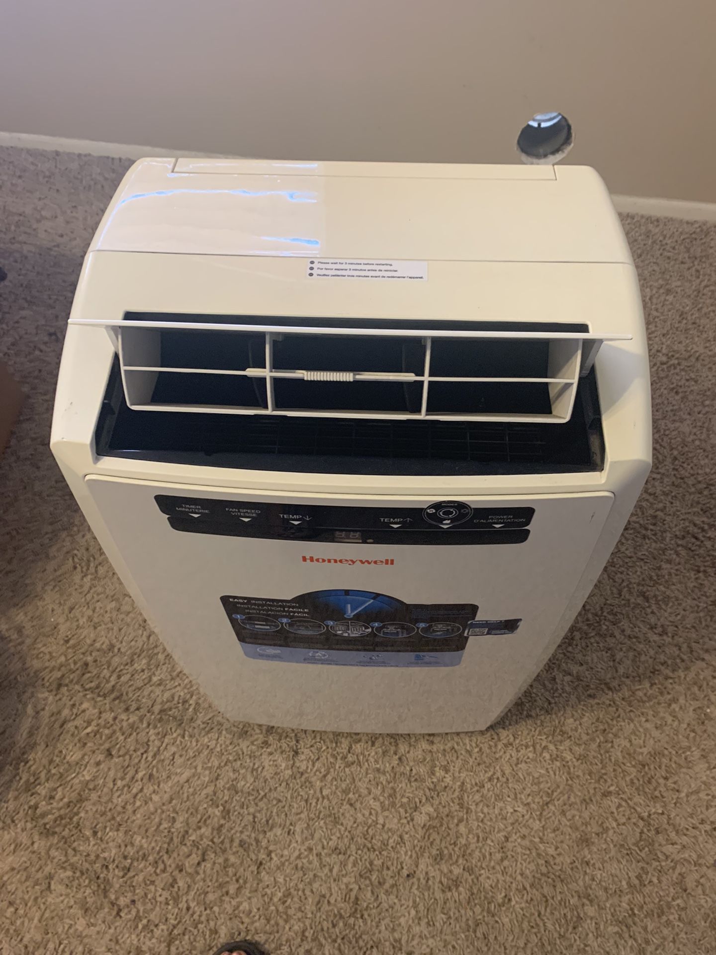 10,000BTU $110.00 OBO Honeywell Good Condition