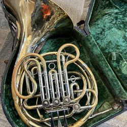 Holton H178 Double French Horn 