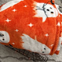 Halloween Throw