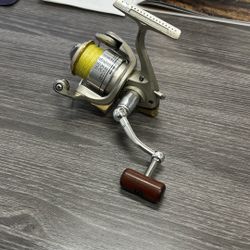Shimano Sustain 2000FB