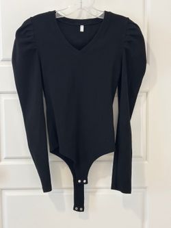 RIA Black V-Neck Puff Sleeve Bodysuit Size M