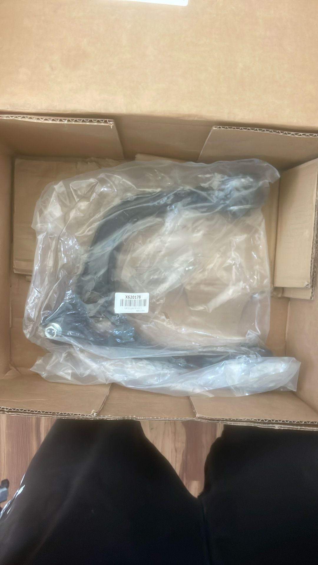 Detroit Axle Suspension Kit Brand New