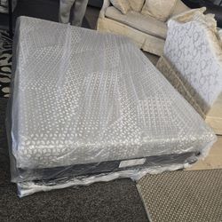 FULL OR QUEEN MEMORY GEL MATTRESS 13" IN THICK 