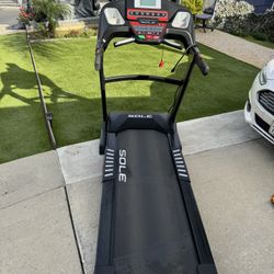 Treadmill 