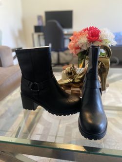 Women Boots