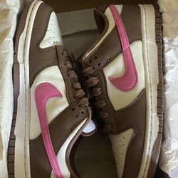 Nike Dunks 