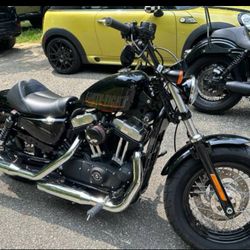 2015 Harley Davidson 48 Sportster Only 86 Miles