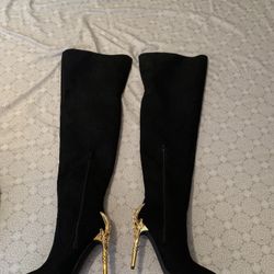 Black High heel Boots 