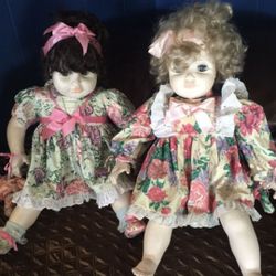 2 Muñecas antiguas