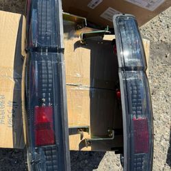   harbody tailights