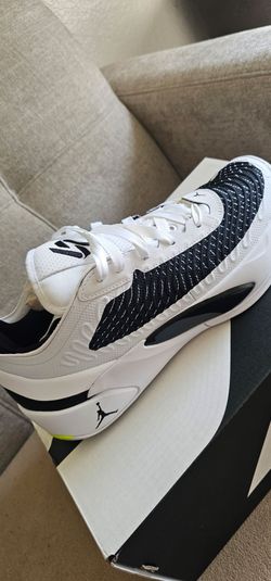 Jordan Luka1 size  9.5