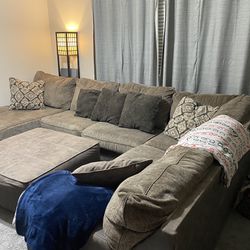 HUGE Sectional With Ottoman 12ft 