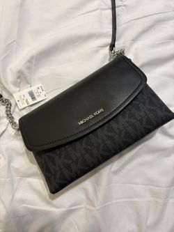 BRAND NEW MICHAEL KORS PURSE