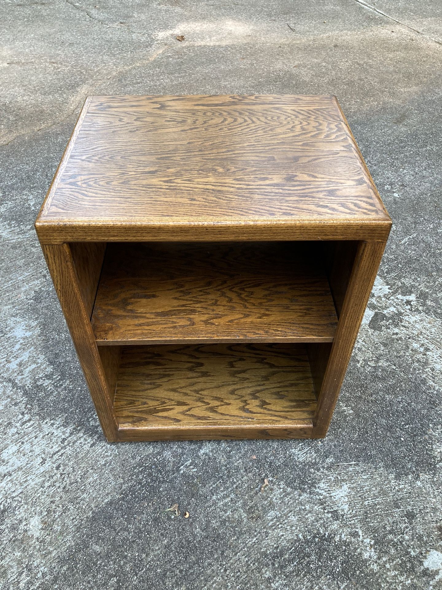 OAK WOOD CABINET WITH SHELF/ ON CASTERS 