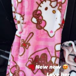 Hello Kitty Blanket 