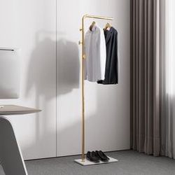 Metal Coat Rack Freestanding, 67”Coat Hanger Stand with 3 Hooks Heavy Base Modern Coat Stand (Gold)