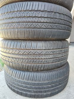 Tires,llantas, 225 55 18 ,falken