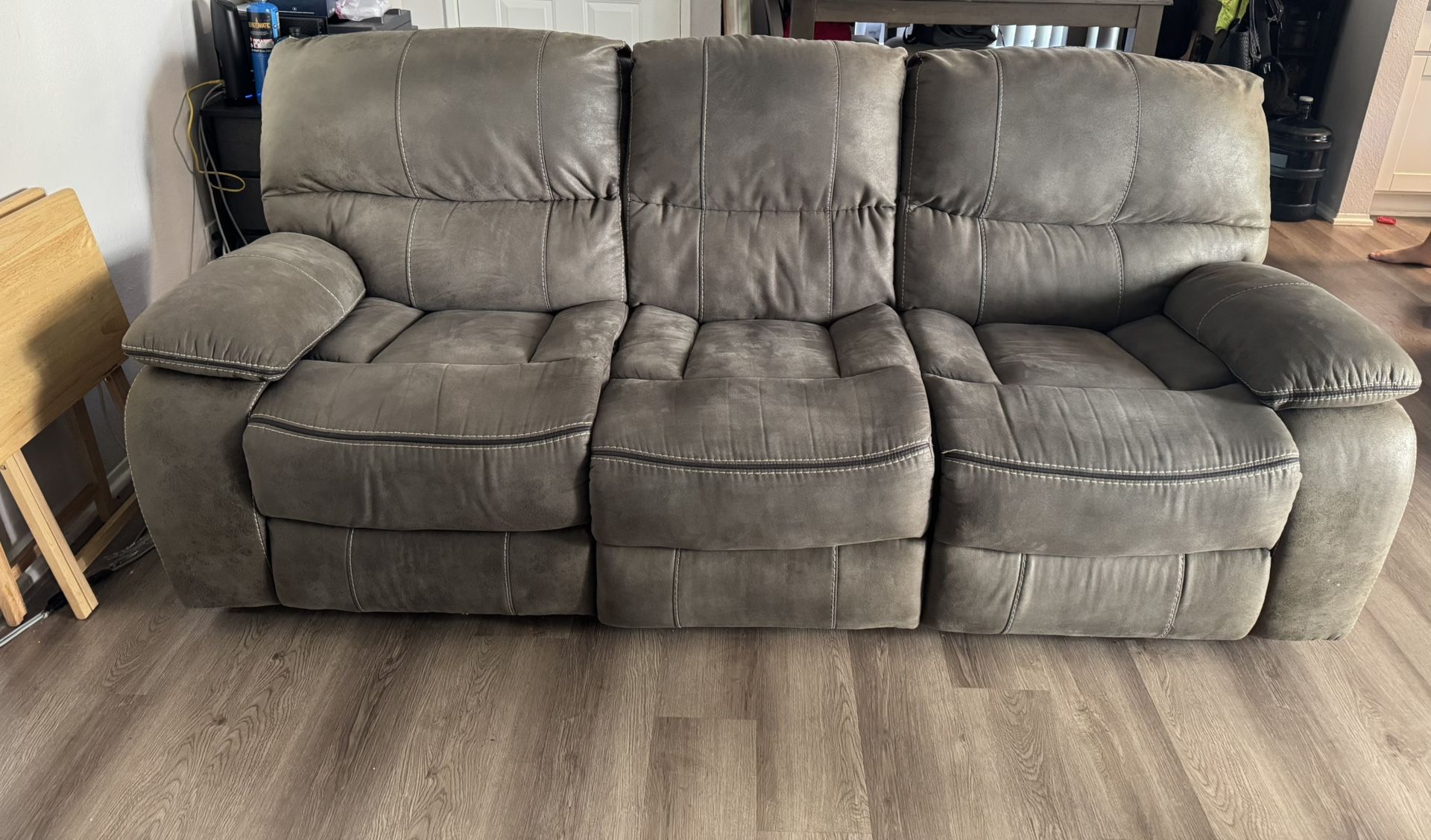 Power Triple Reclining Sofa