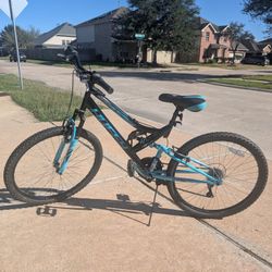 Huffy TrailRunner 26" Dual Suspensions Mountain bike (Good Condition)