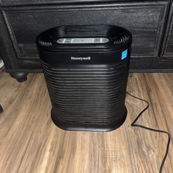 Air Purifier True HEPA Honeywell 