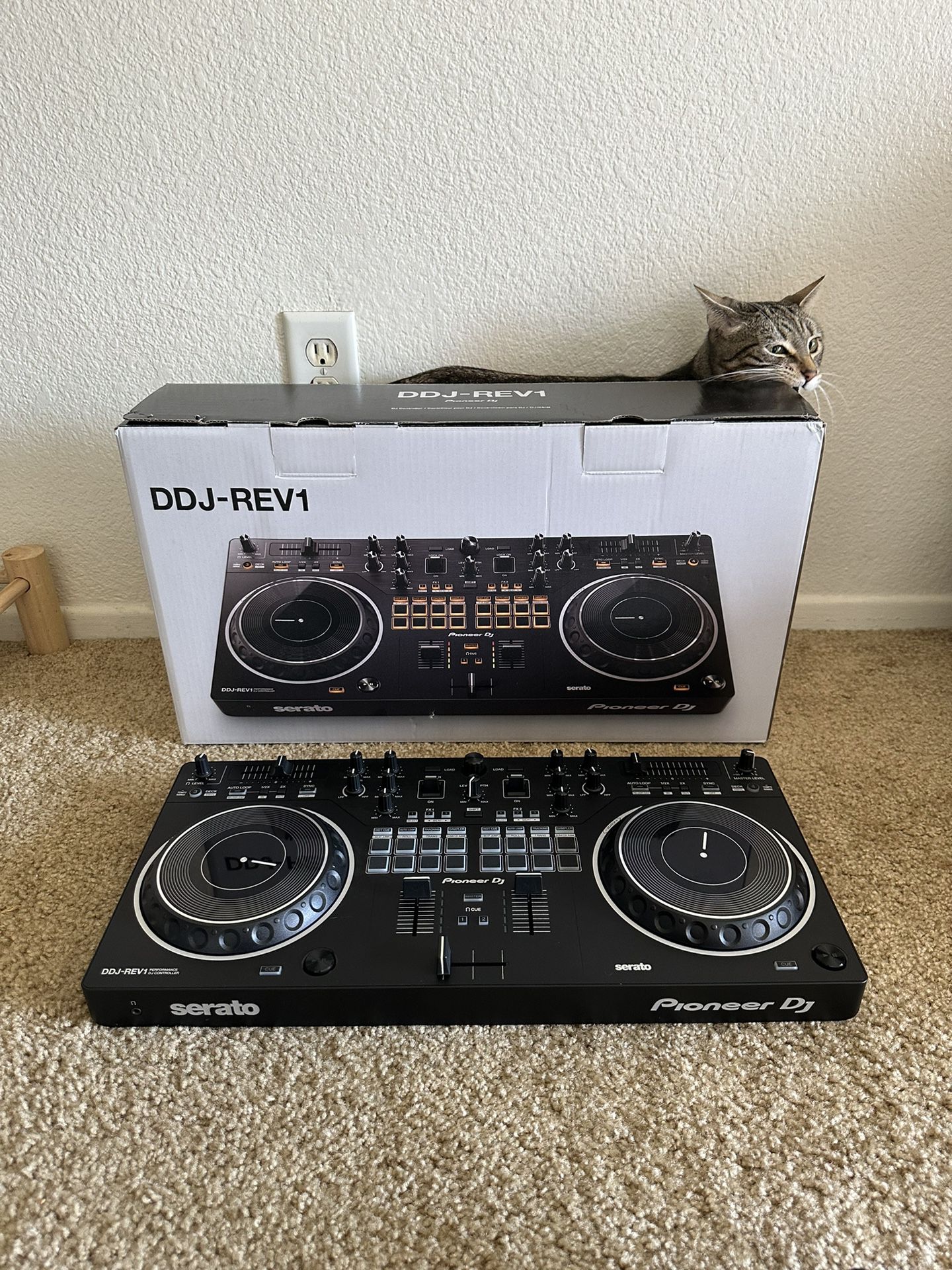 DDJ-REV1 (BRAND NEW) Open Box — Cables & Manual Included