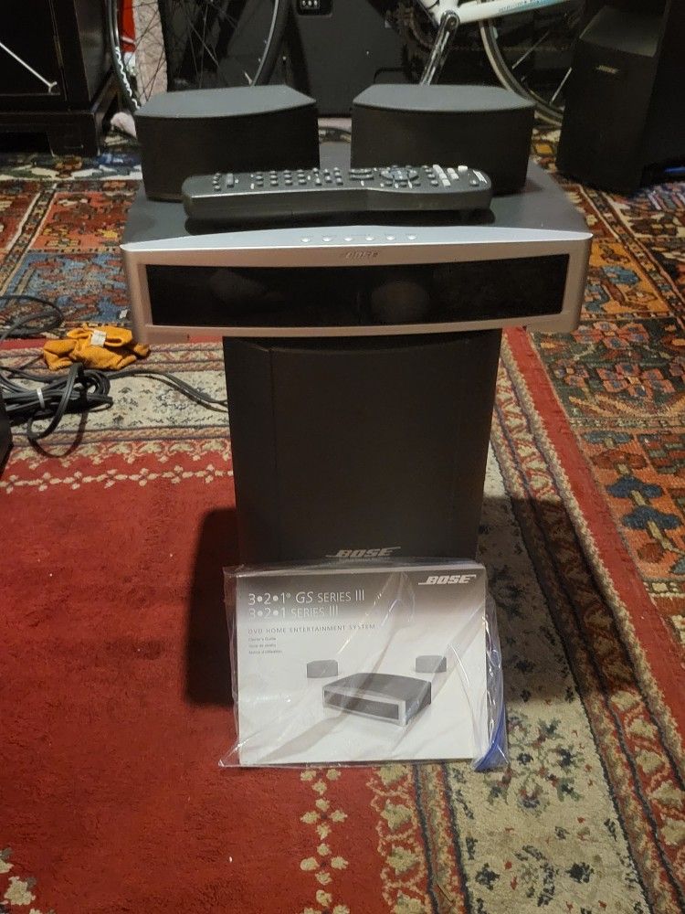 BOSE GS SERIES 3 FULL HOME THEATER SYSTEM WITH MANUAL AND ALL WIRING .
