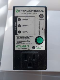 Titan Controls Atlas 7 CO2 Controller