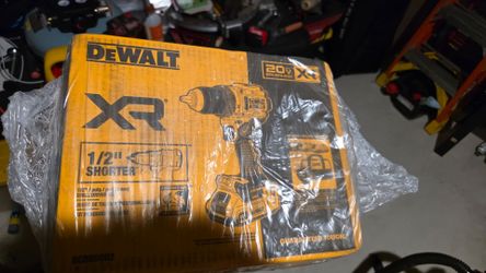Dewalt drill kit