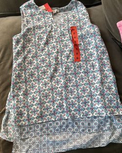 Costco Adult Woman’s Shirt