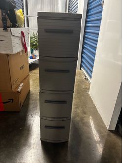 Plastic drawer