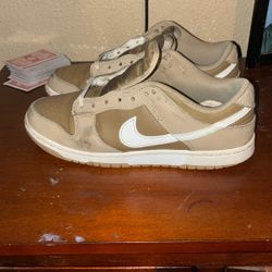 Nike Dunks Size 8