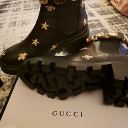Gucci Ladies Boots!!!! 😍
