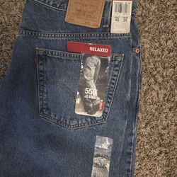 Levi's Men's 550 Relaxed Fit Jeans Size 40Wx 34L (new)
