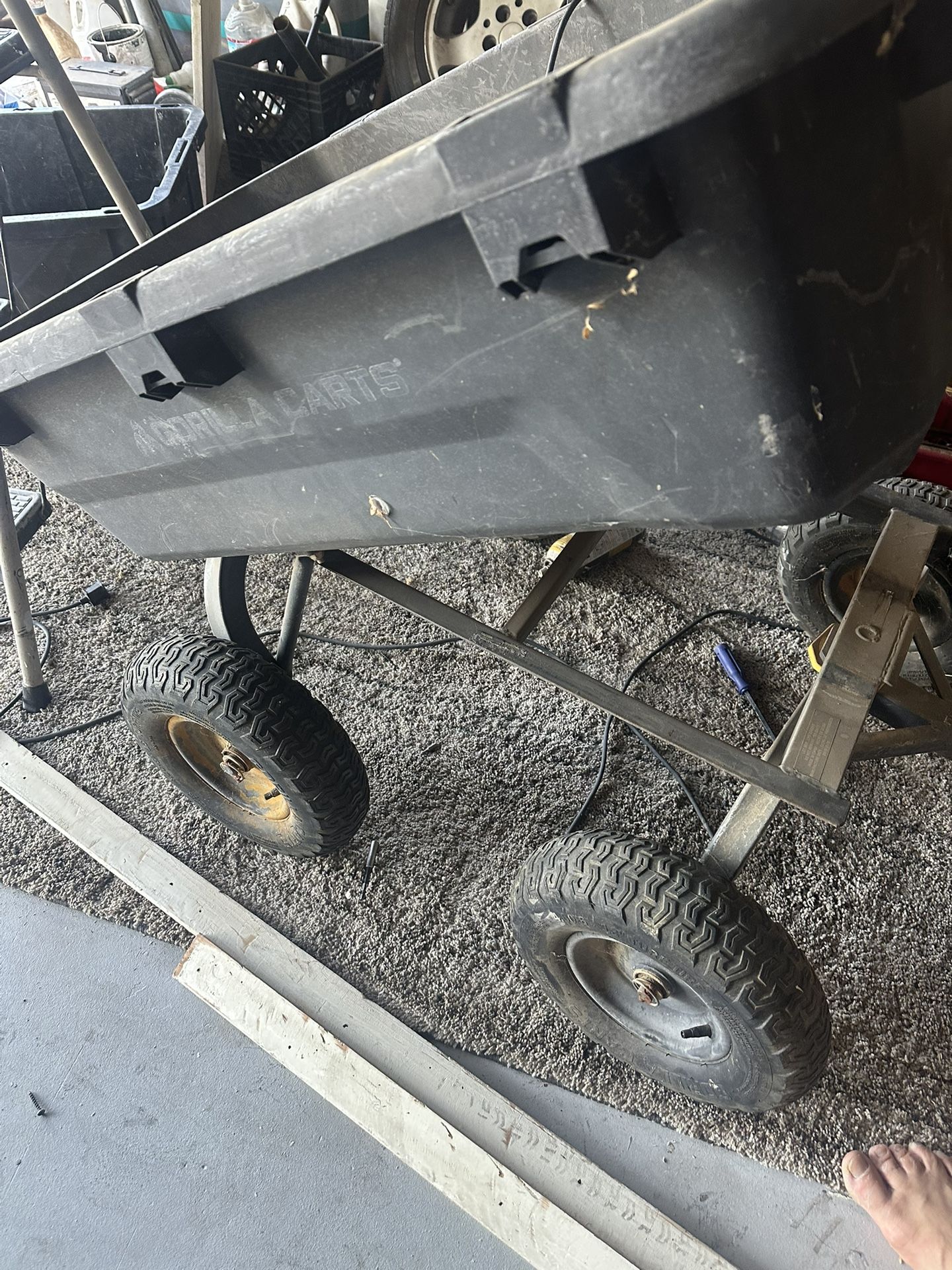 Gorilla Carts 