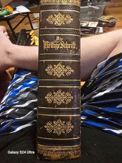 1912 Martin Luther German Bible w/slip cover