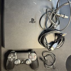 PlayStation 4 Console Bundle – Controller + Cables