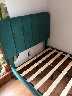 Twin Size Bed