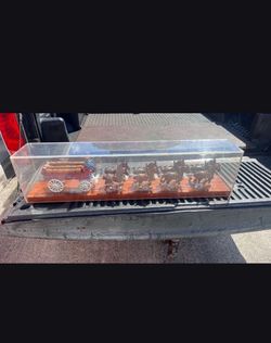Vintage Cast Iron Budweiser Beer Wagon 8 Clydesdale Horses and Drivers Display large