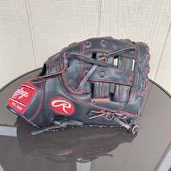 Pre- Owned Rawlings R9 Series R9YPTFM16B Baseball Glove RHT Size 12 inch