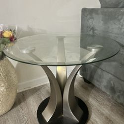 Glass End Table/Night stand  (Used) Priced Fair