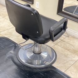 Salon Chair